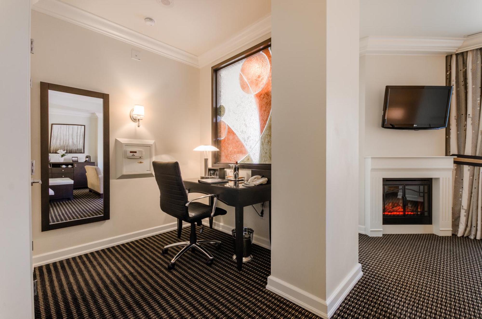 Le St-Martin Hotel Centre-Ville - Hotel Particulier Монреал Екстериор снимка