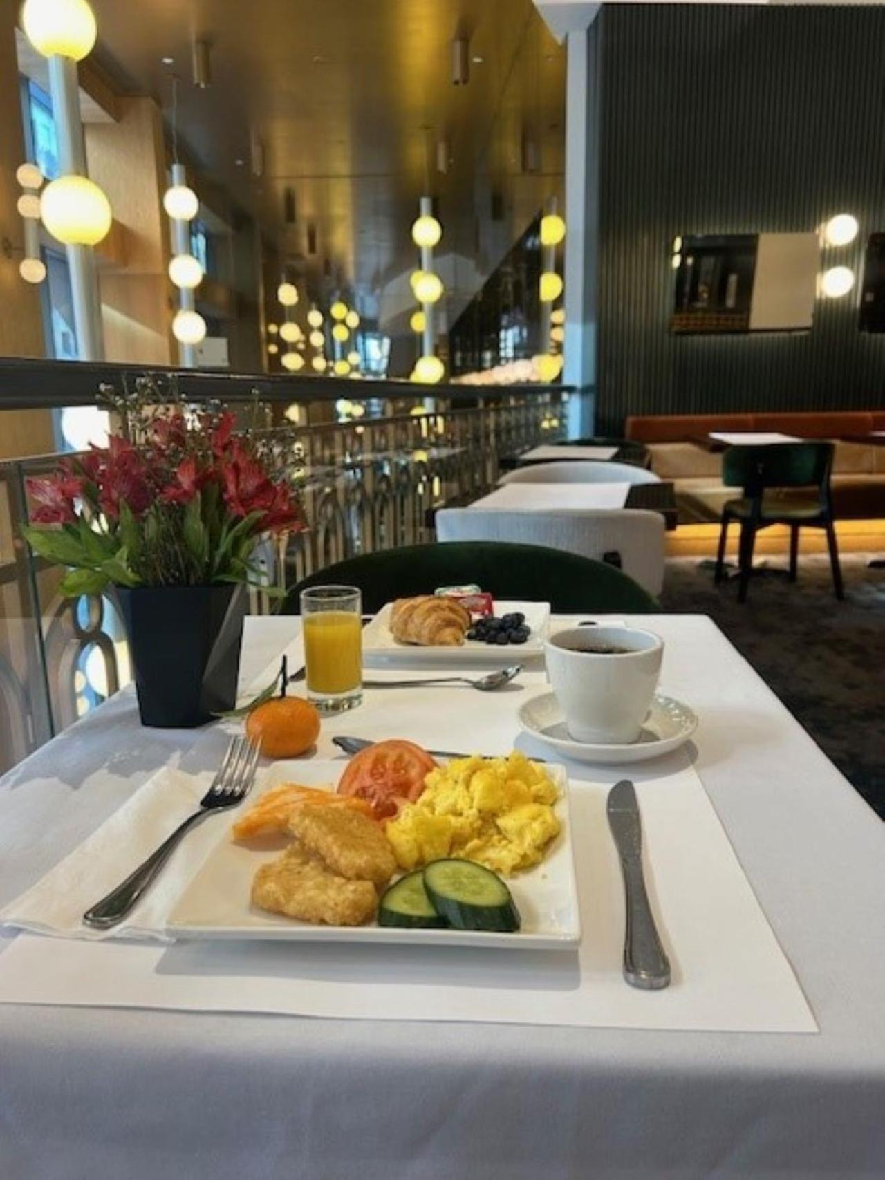 Le St-Martin Hotel Centre-Ville - Hotel Particulier Монреал Екстериор снимка